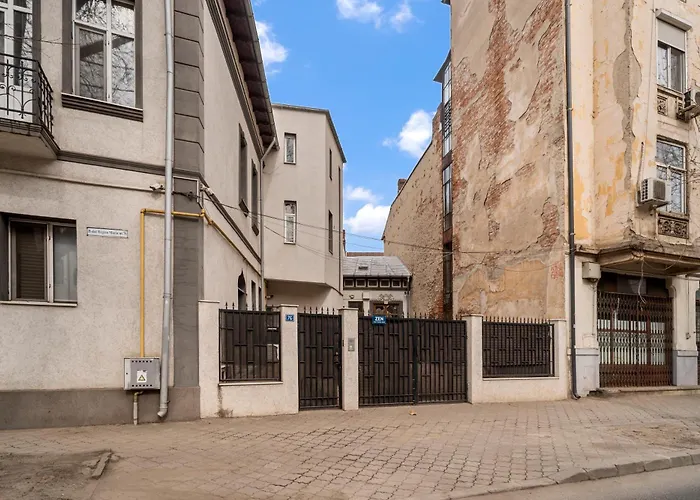 Zen Luxury Stay 3Beds 2Bath Parking&Garden